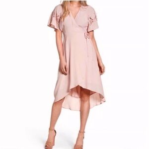 ASTR The Label Pale Pink Crotchet Lace Sleeves Wrap Dress Medium